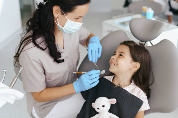 Best Emergency Treatment for Toothache in St Elmo, IL